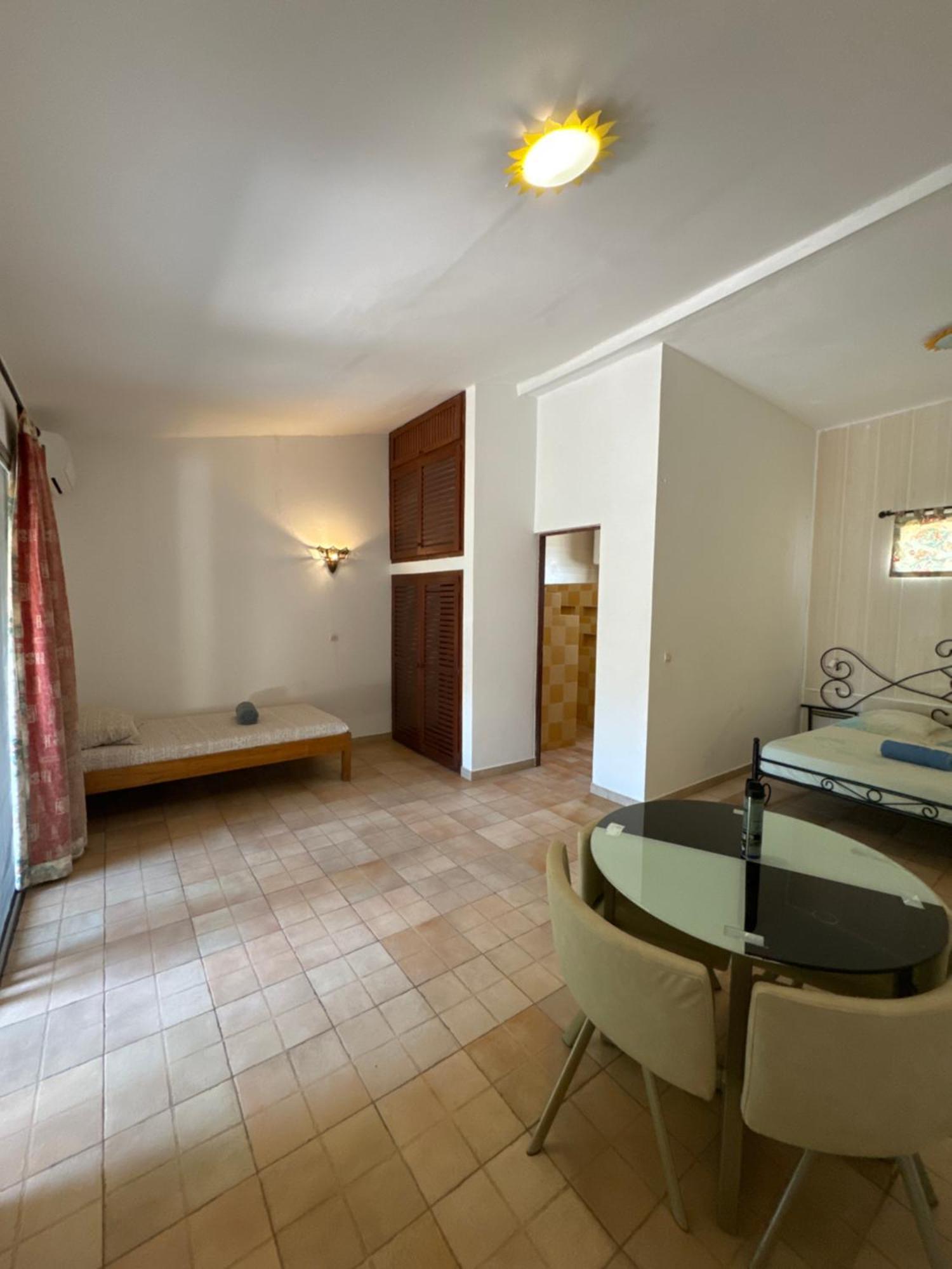Hotel Kayzen House à Ngaparou Extérieur photo